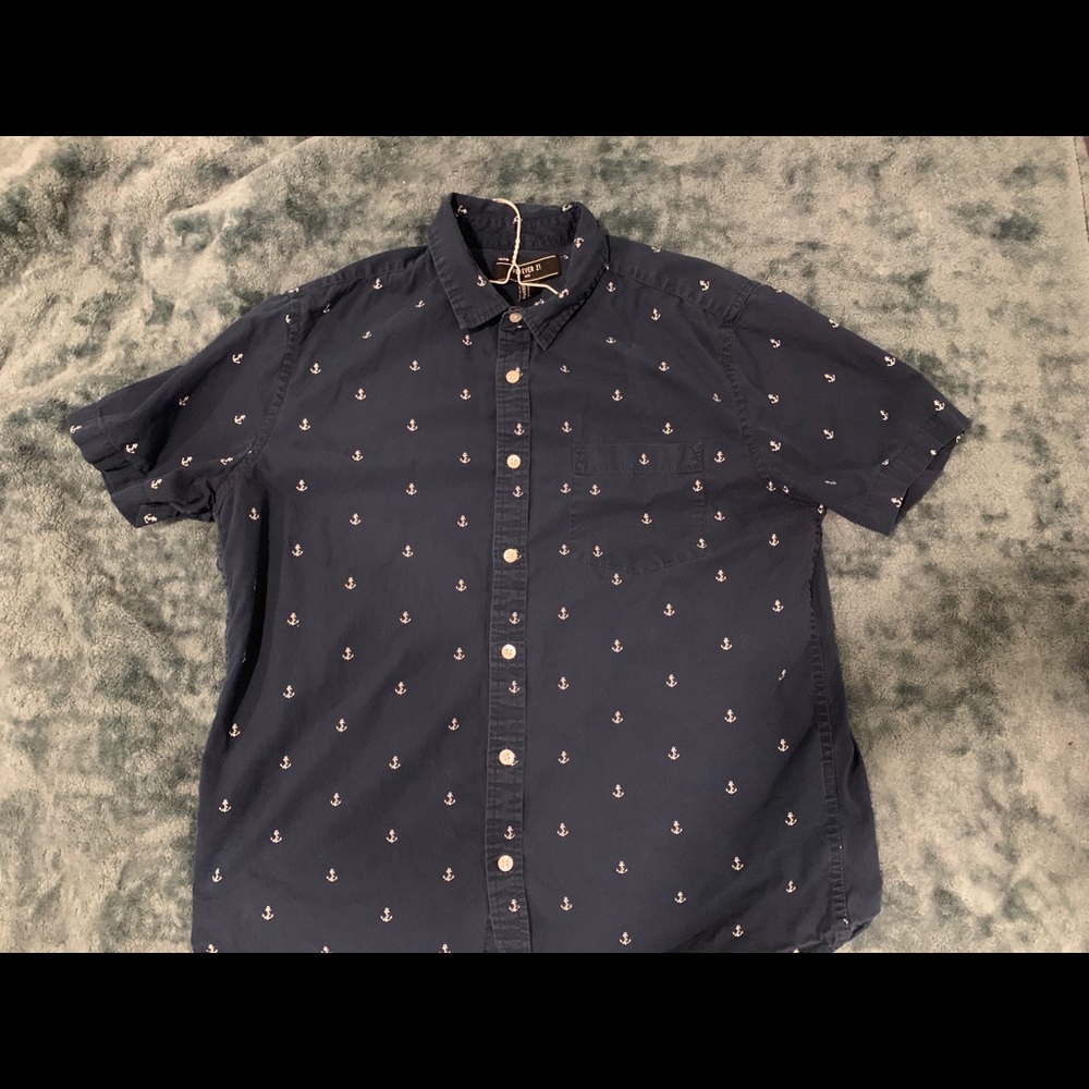 Blue White Anchor Button up Size Large